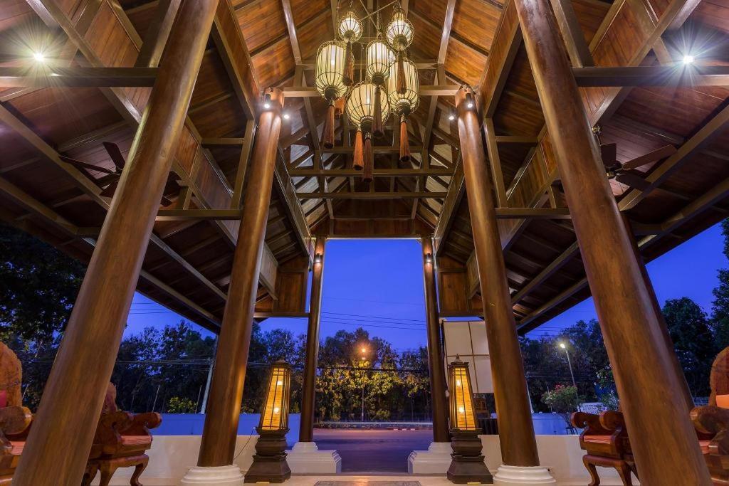 Wiangkaew Hotel Nan Buitenkant foto